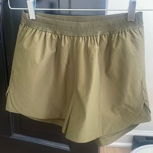 Madewell shorts small